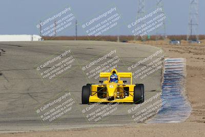 media/Nov-19-2022-CalClub SCCA (Sat) [[baae7b5f0c]]/Group 2/Race (Outside Grapevine)/